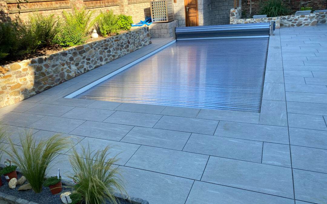 Poolterrasse